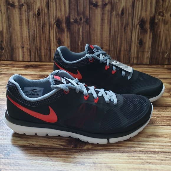 Nike Flex RN Men's Black red sneakers shoes - Picture 2 of 5